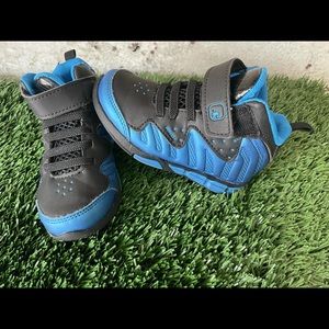 Boys high top sneakers for toddler